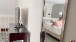 yinyleon Big Ass Latina MILF Tempts Her Neighbor To B indonesian porn video