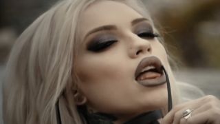 Incredibly hot goth babe Alex Grey loves hard sex pusy liking