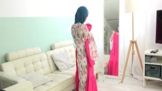 Small muslim wife needs to buy new dress arabsextube