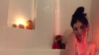 Bathtub Relaxation pornstar tommy gunn